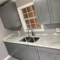 Cabinets & Countertops 