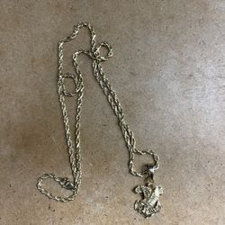 Robe Chain And Anchor Charm 