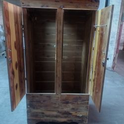 Armoire Cabinet