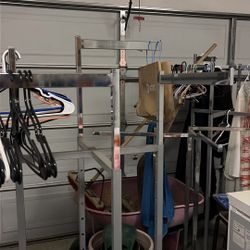 Clothes Hanger Rack