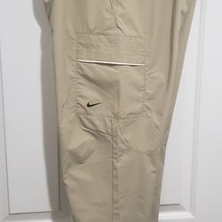 Nike Sportswear Style Essentials Utility Pants Men's Size 32 Brand NEW Authentic 