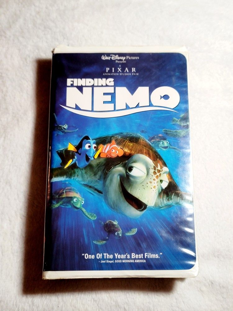 Finding Nemo VHS (2003)