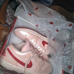 Women's Air Jordan 1 Low "Patent Valentine's" Size 11