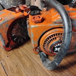 2 Vintage Homelites 360 Chainsaw  Both Turn With Good Compression 50$
