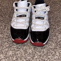 Jordan 11 Retro Low