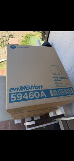 ENMOTION® 10” AUTOMATED TOUCHLESS PAPER TOWEL DISPENSER