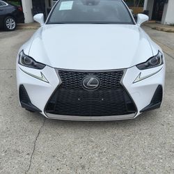 2018 Lexus IS 300