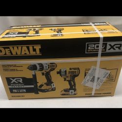 Brand New Dewalt 20v Xr Brushless Combo Set Sealed Box $280 FIRM ON PRICE 