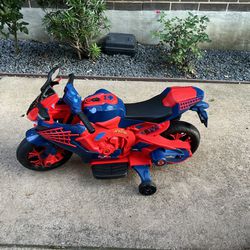 Spiderman 6V Motorcycle Ride On, for Kids, Ages 3+, Rechargeable Battery, up to 65lbs