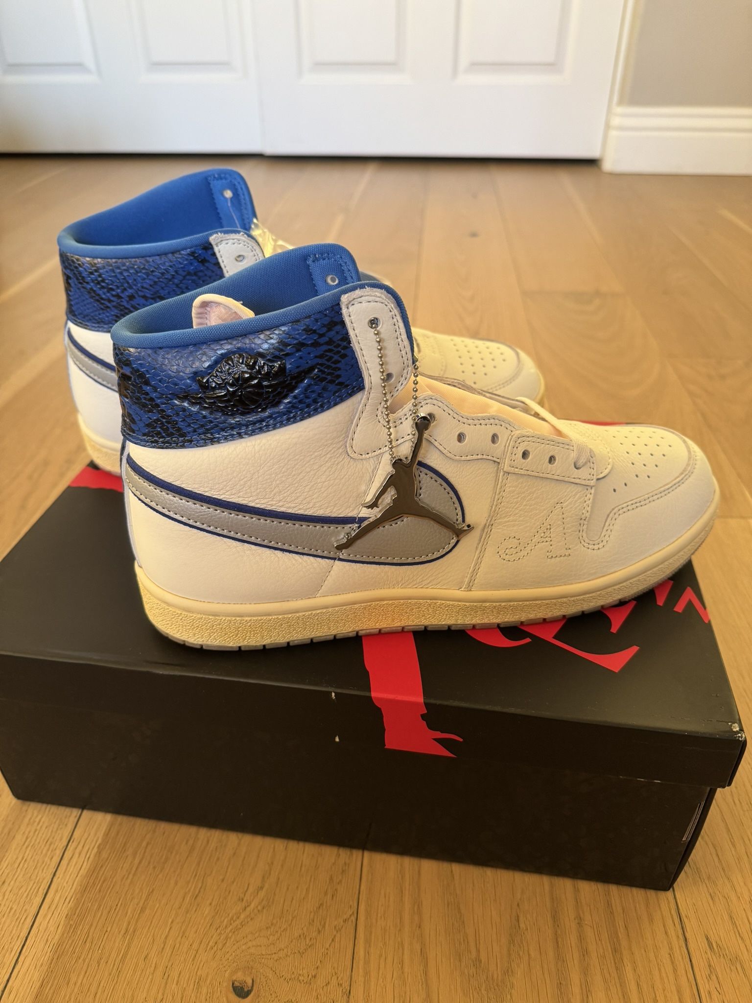 Jordan "Awake NY" Air Ship "Game Royal" Size: Men's 12.5 Priced below retail Brand New