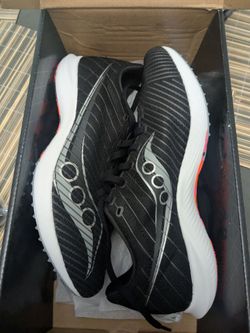 Saucony Velocity MP