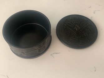 Vintage Black Pearlite Jewelry Trinket Box First Nations Carvings Canada