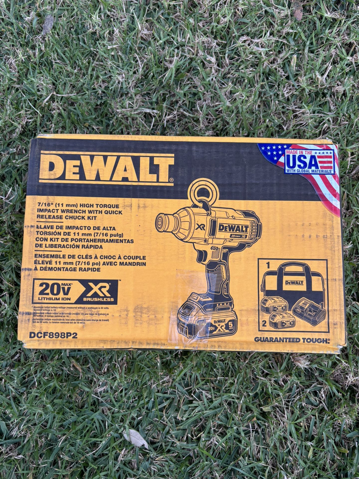 DEWALT 20V MAX* XR Cordless Impact Wrench Kit with Quick Release Chuck (DCF898P2)