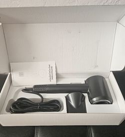 Professional ionic care dryer, 1800Watt high speed Blow Dryer