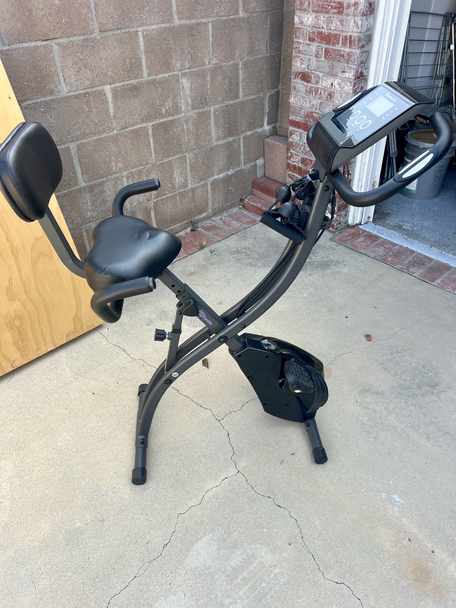 Slim Cycle Exercise Bike