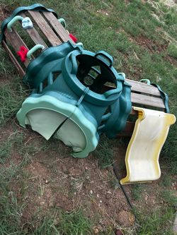 Free toddler playground