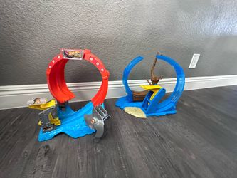 Monster truck tracks