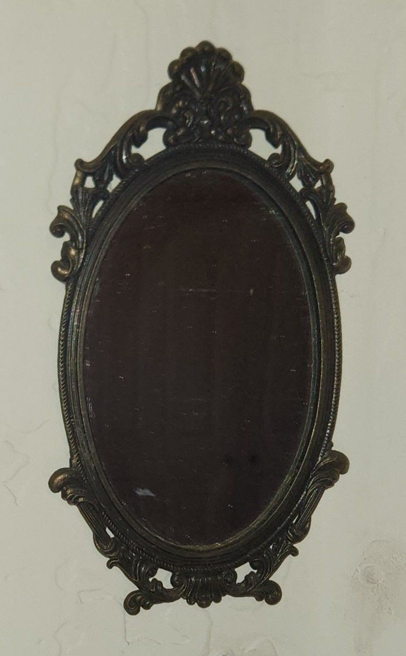 VINTAGE GOLD FILIGREE VICTORIAN ORNATE SOLID BRASS METAL ITALIAN PICTURE FRAME WALL MIRROR ITALY