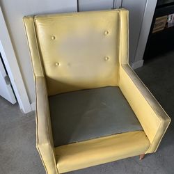 Vinyl Chair (Perfect For Restoring)