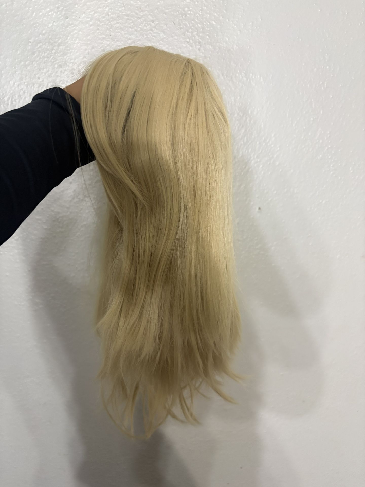 Short Blond Wig 