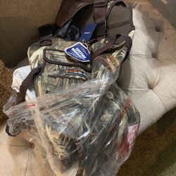 Hisea fishing/hunting Camouflage Waders Size 7 