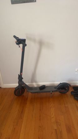 ELECTRIC SCOOTER