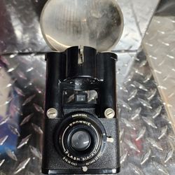 Brownie Flash Six -20