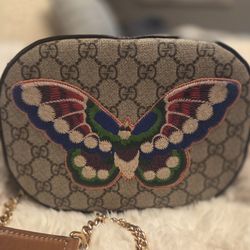 GUCCI GG pattern Chain Shoulder Bag Butterfly Mini GG Supreme Shoulder Bag C...