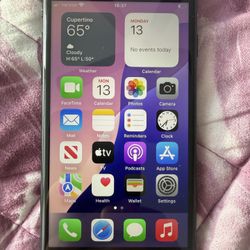 iphone SE3 64 Gb Unlock Battery Health 96%