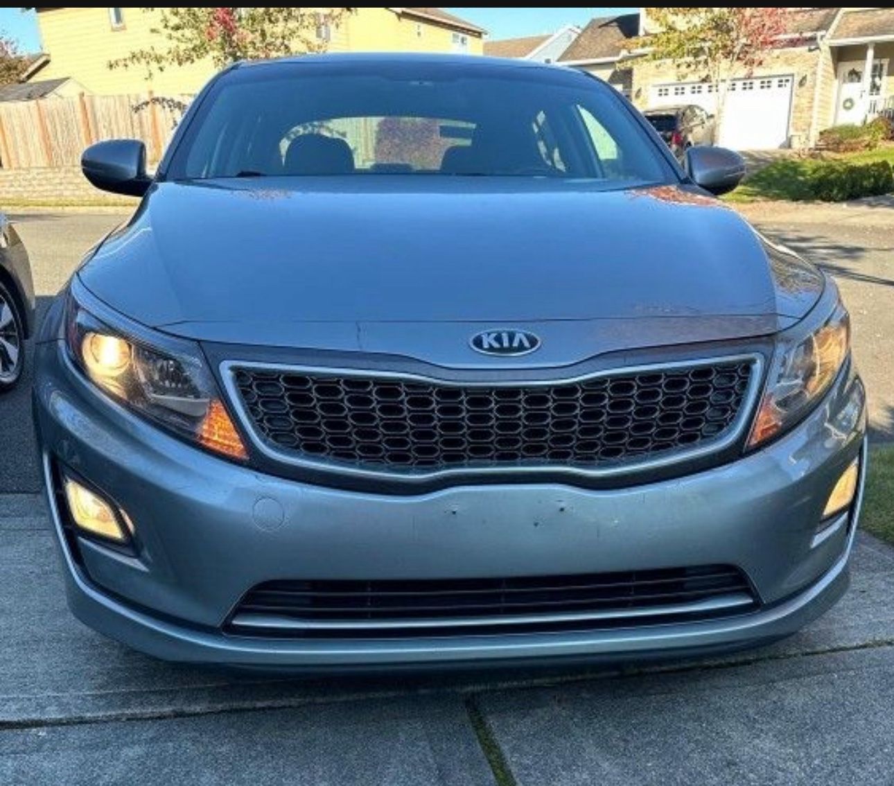 Kia Optima Hybrid2016 77,000