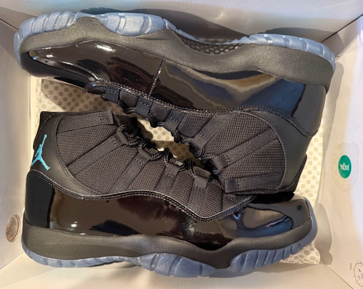 Jordan 11 Gammas size 11.5