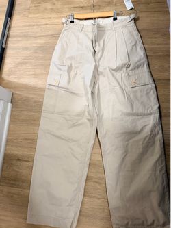 American eagle khaki pants size 8 regular