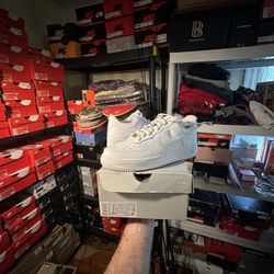 Nike Air Force 1 Low ‘07  Brand New Size: 10 W (8.5M)