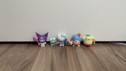 Sanrio figures/hello kitty figures