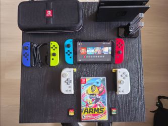 Nintendo Switch Bundle + 4 Joy-Cons, HORI Controllers & 3 Games
