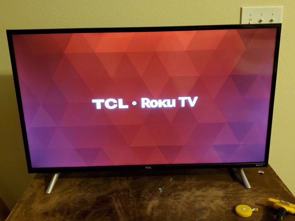 TCL Roku TV (40")
