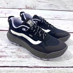 New  Vans Sneaker Vans Crosspath Shoe Multi-Terrain, Water Repellent, M 9/ W 10.5New Never Worn No Box