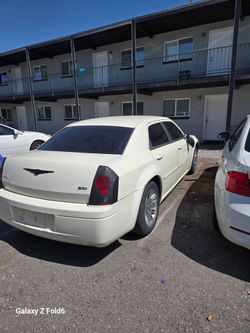 2005 Chrysler 300