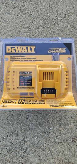 DeWalt DCB118 Flexvolt 20V 60V Max Cargador rápido (solo

cargador)