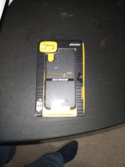 OTTER BOX ( IPHONE X & XS