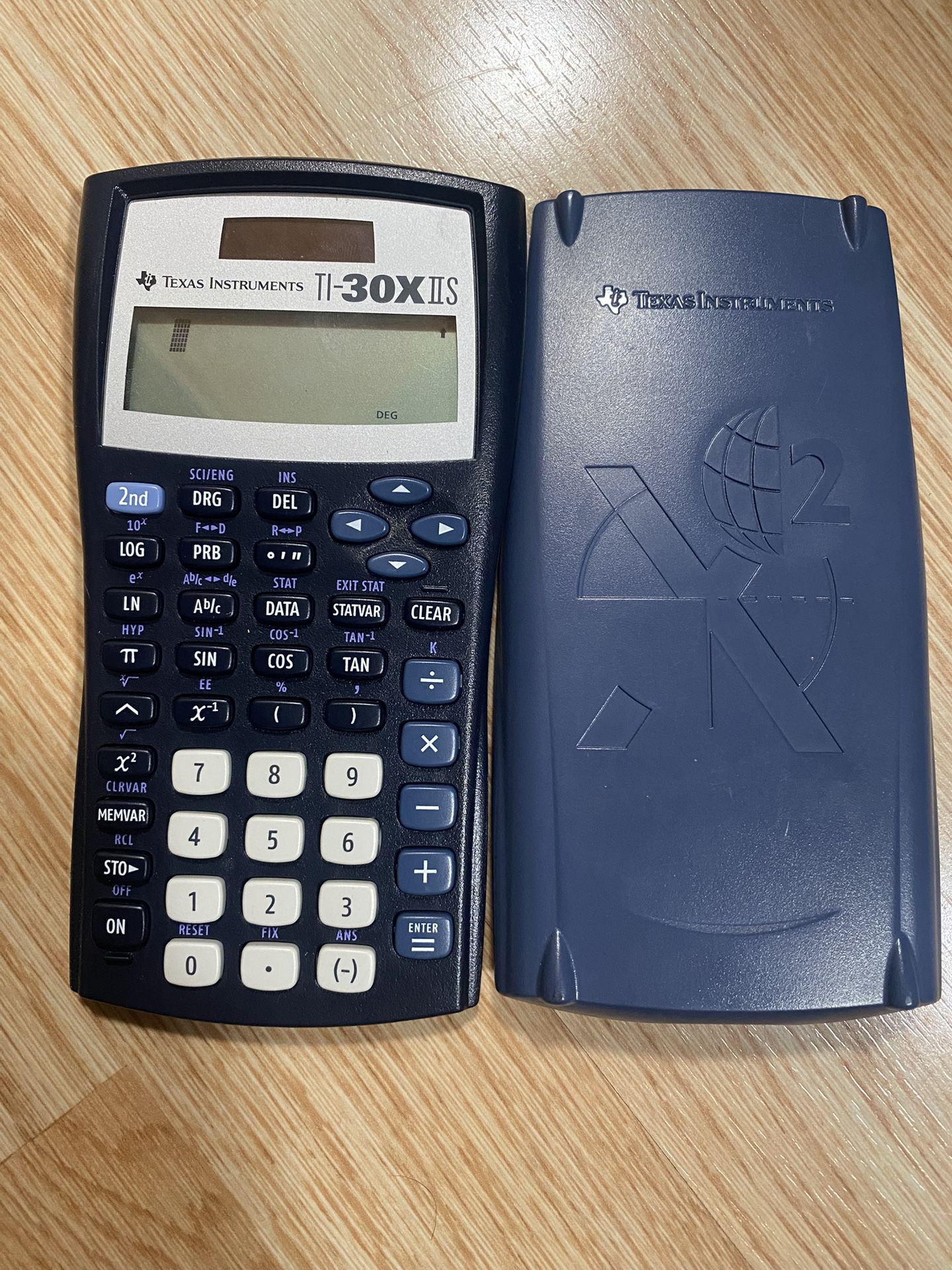 Texas Instruments TI-30XIIS Scientific Calculator, Black with Blue Accents