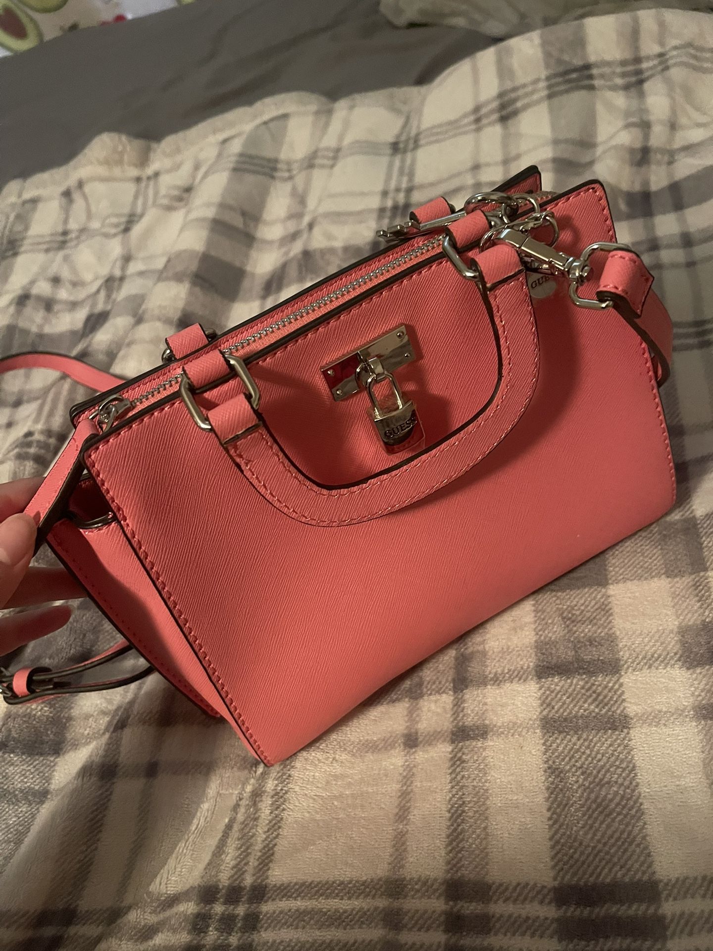 Guess Bag