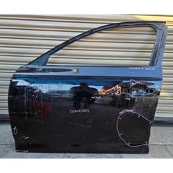 2017 2018 2019 AUDI A4 LEFT FRONT DOOR OEM USED