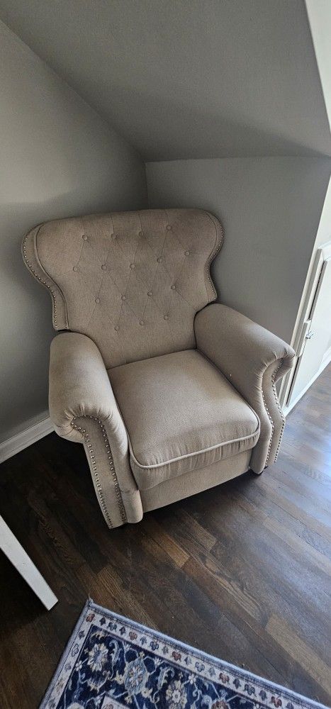 Recliner