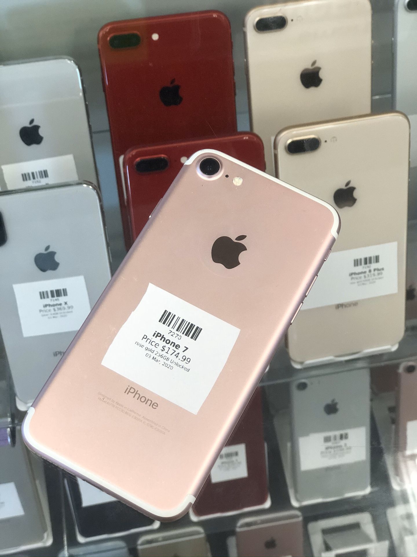 Rose Gold IPhone 7 256GB (CARRIER UNLOCKED)