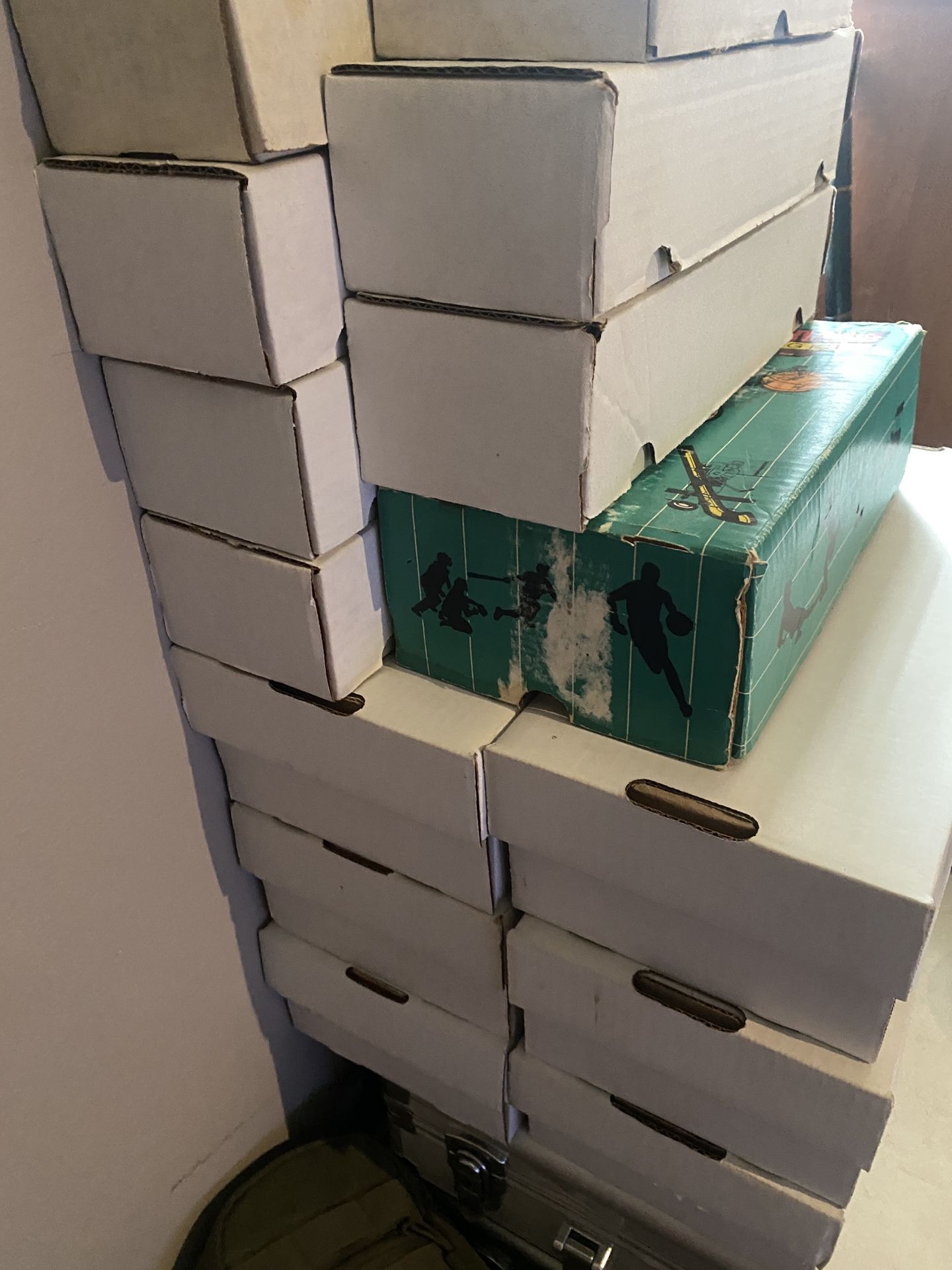 Sports Cards 10,000+ Lot