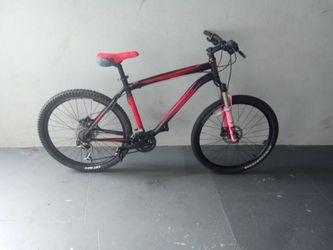 BICYCLE SPECIALIZED 21 SPEED SIZE 26 BRAND NEW