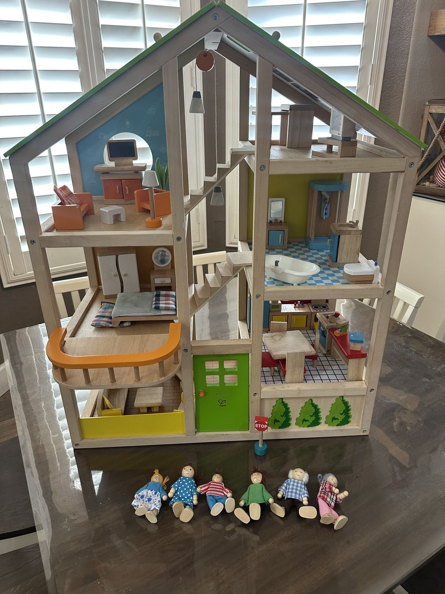 WOODEN DOLL HOUSE