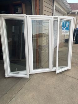 New casement window new construction size w75 h59.1/2 $750