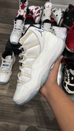 Legend blue 11 Sz 11 no box